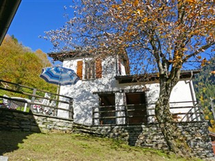 Details zum Ferienhaus Tessin