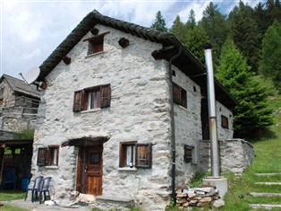 Details zum Ferienhaus Tessin