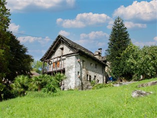 Details zum Ferienhaus Tessin