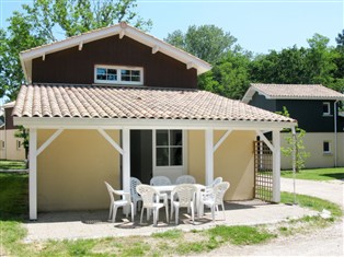 Details zum Ferienhaus Nouvelle-Aquitaine / Aquitainen